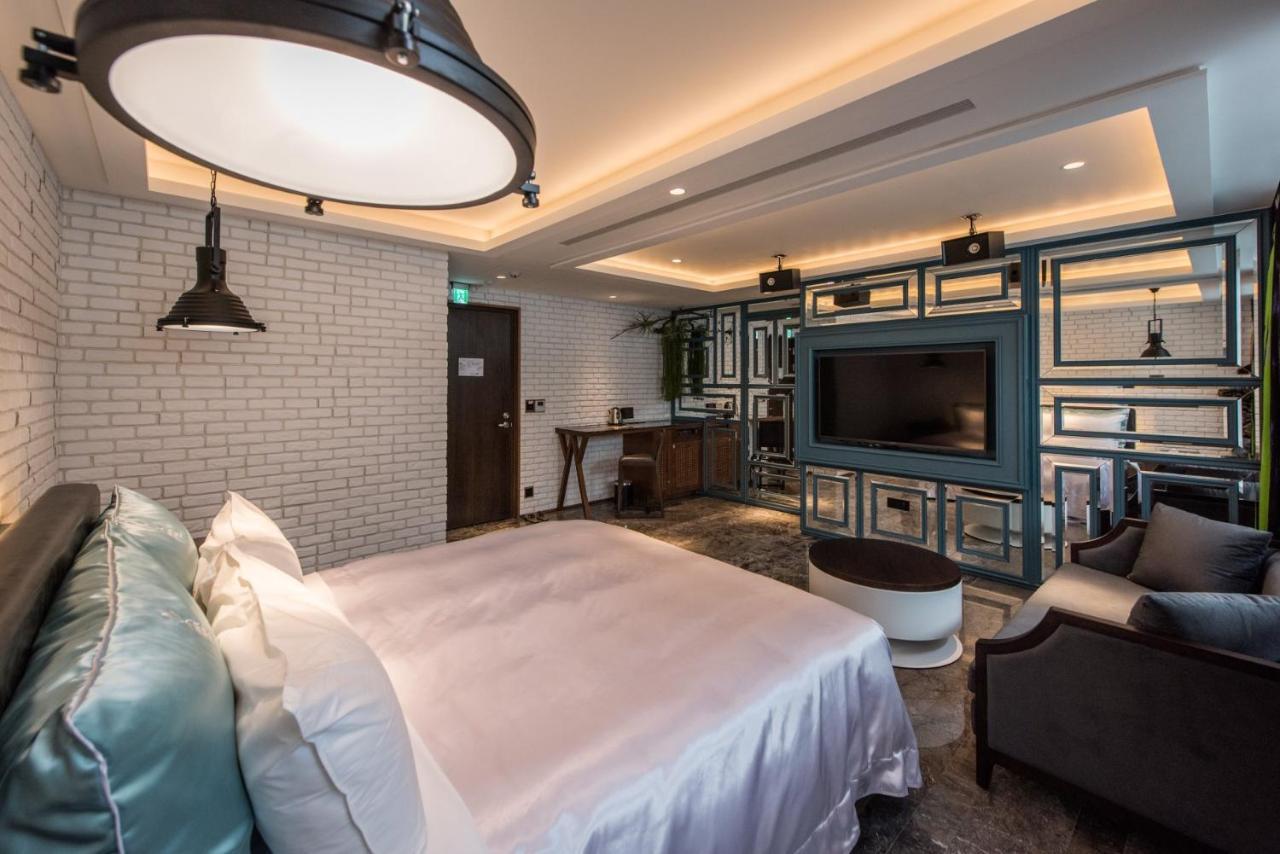 Green Palm Motel Юаньлинь Экстерьер фото