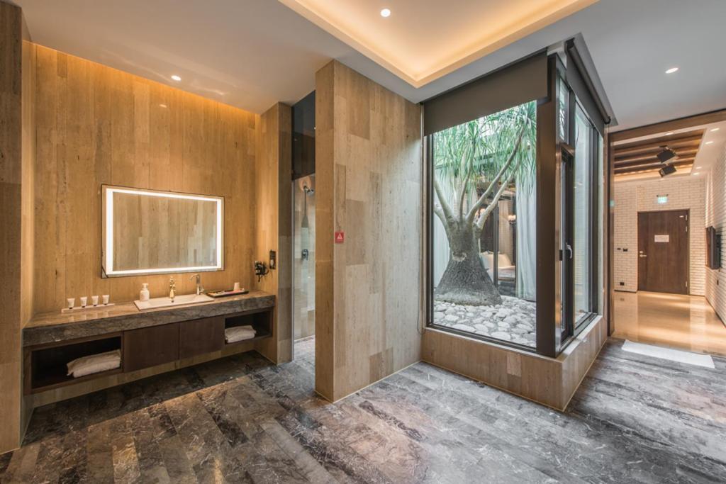 Green Palm Motel Юаньлинь Экстерьер фото